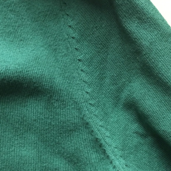 Talbots Kelly Green Cardigan Sweater. - Picture 6 of 7